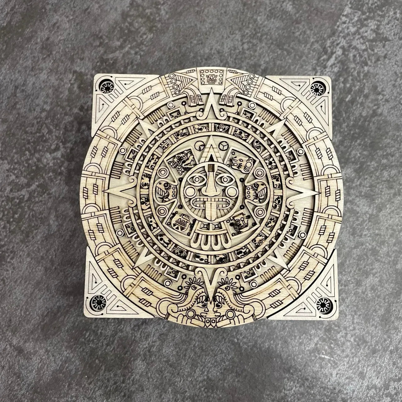 Boite style Aztec vide poche en bois - boite à bijoux